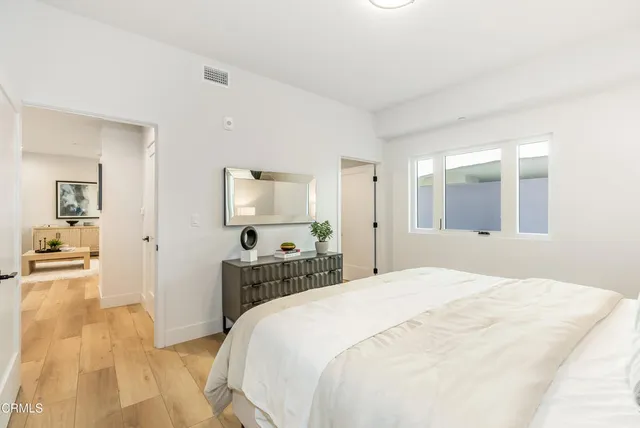 $762,000 | 150 South Oak Knoll Avenue, Unit 303, Pasadena, CA 91101