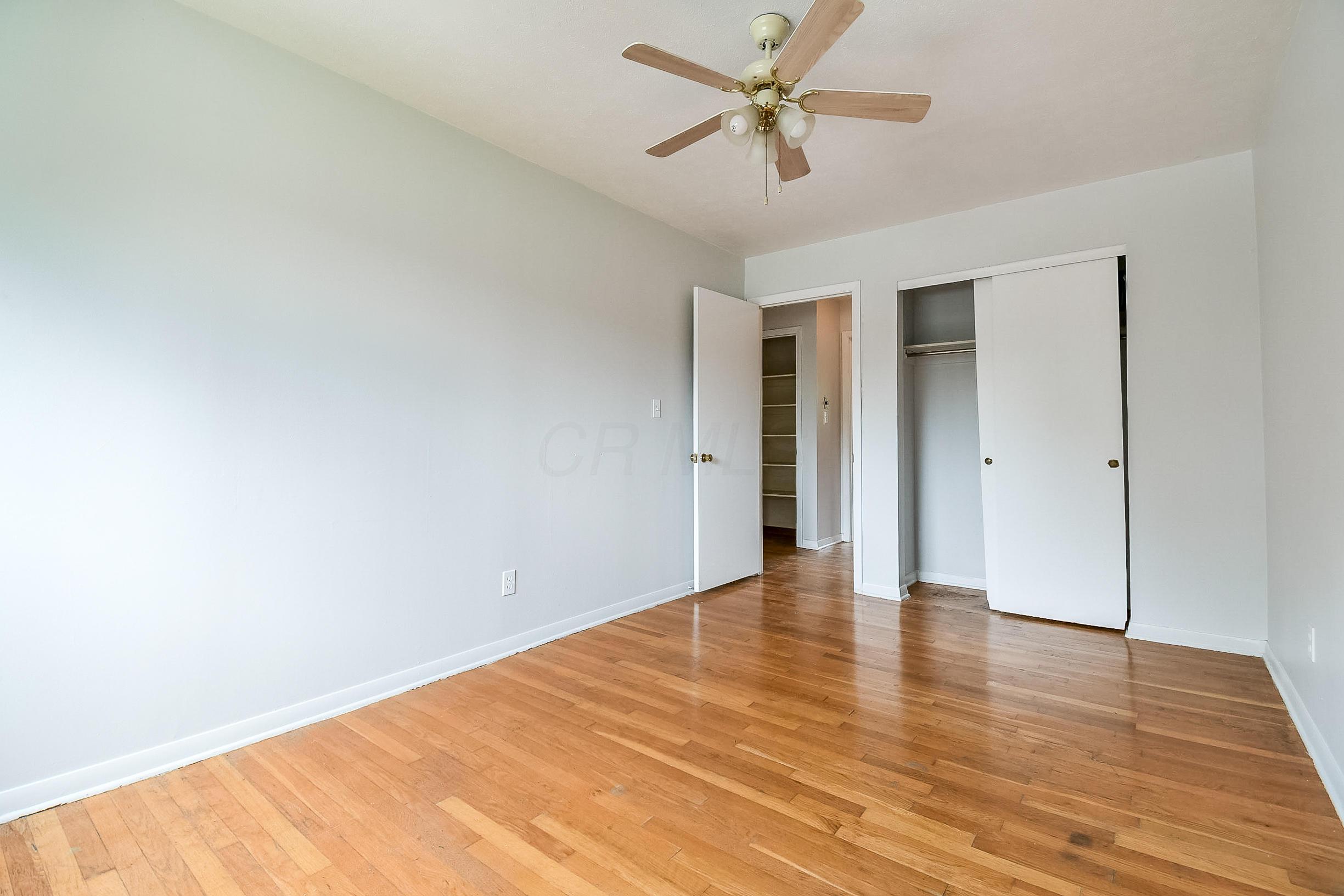 1030 Plum Ridge Columbus, OH 43213 - Photo 22 of 34 Gallery Image 22
