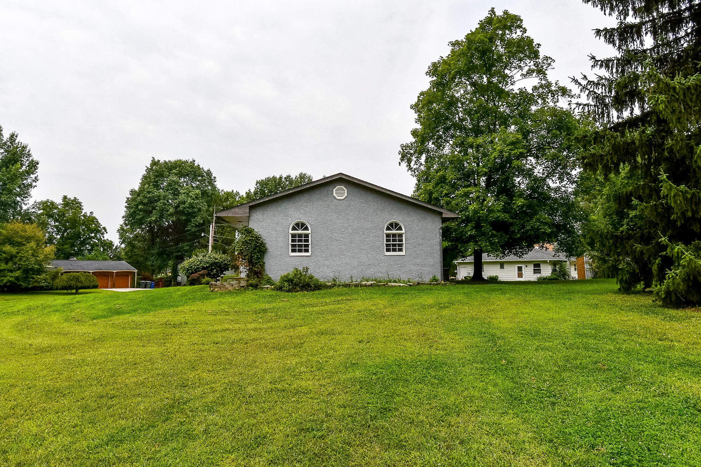1030 Plum Ridge Columbus, OH 43213 - Photo 33 of 34 Gallery Image 33