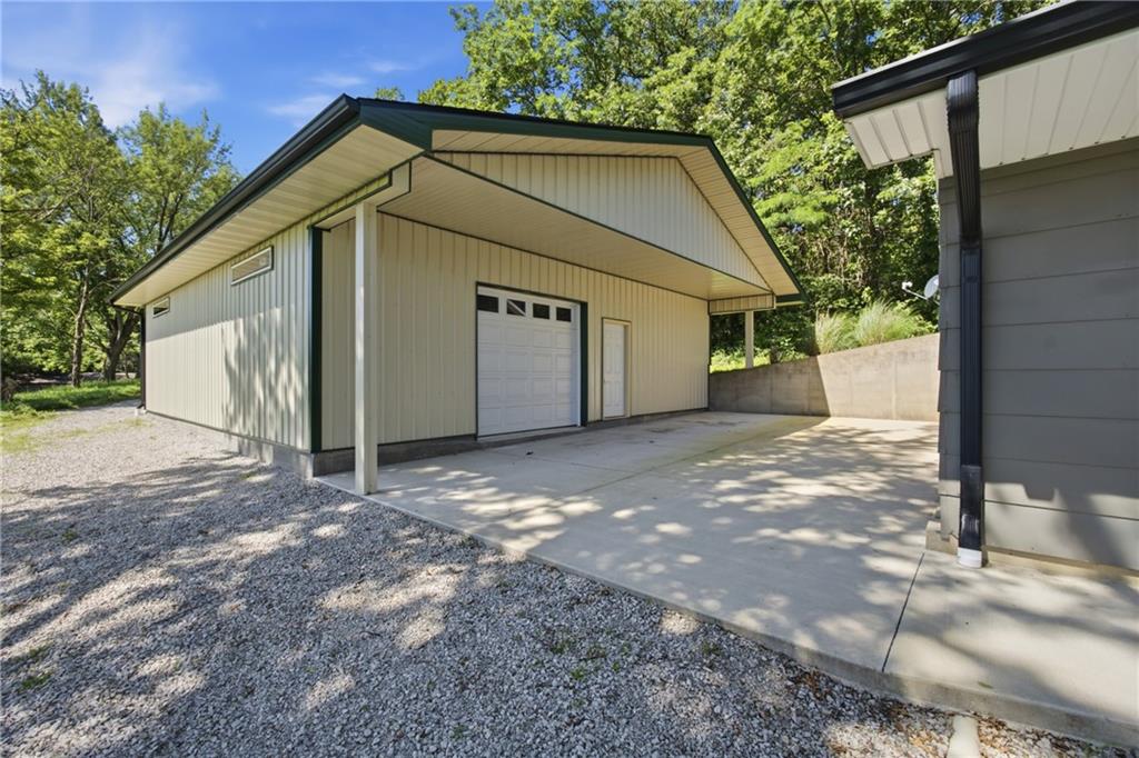 2246 Northeast State Route Butler, MO 64730 - Photo 4 of 31