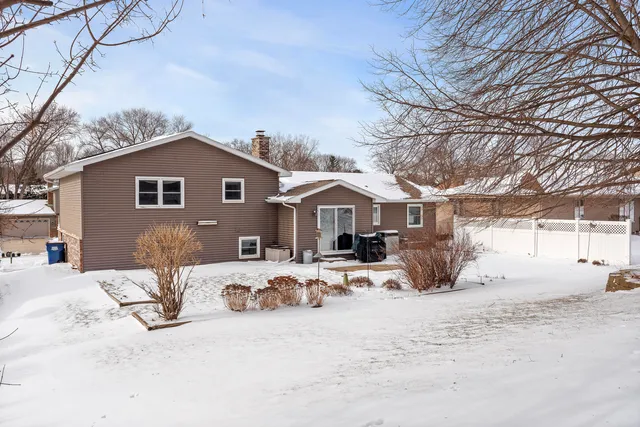$399,000 | 1024 Park Ridge Drive, Onalaska, WI 54650