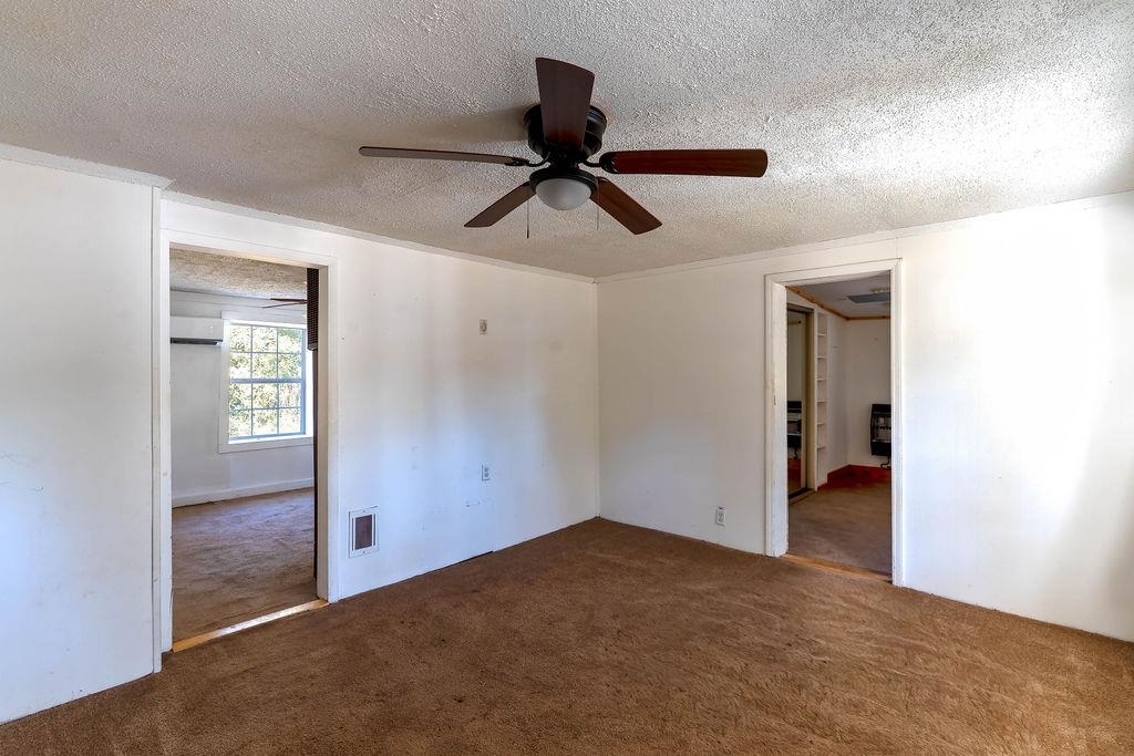 150 Gardner Road Spartanburg, SC 29307 - Photo 5 of 33