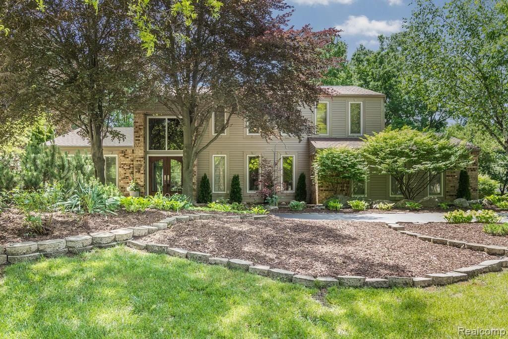 5243 Watergate Road West Bloomfield, MI 48323 - Photo 1 of 35 _MG_0034.jpg