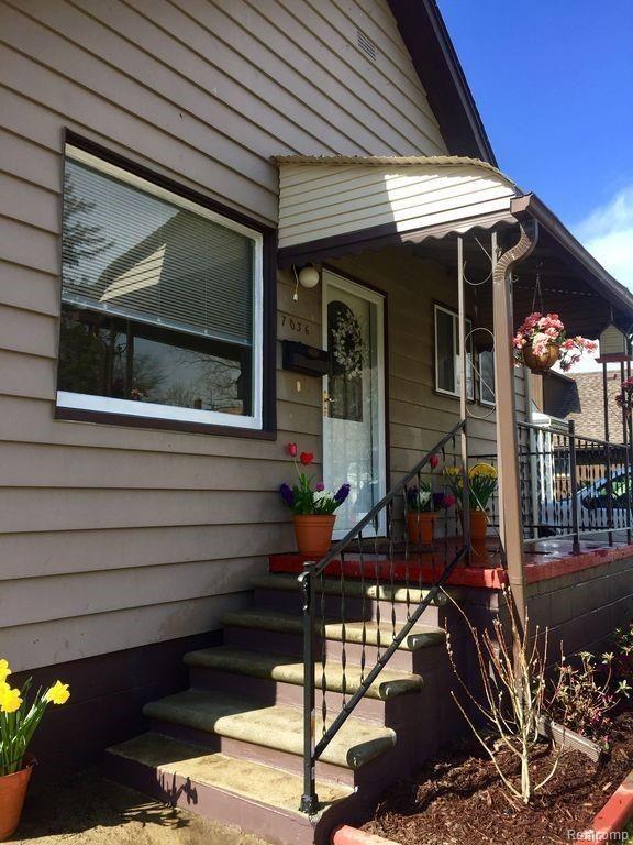 7036 Orchard Avenue Warren, MI 48091 - Photo 4 of 26