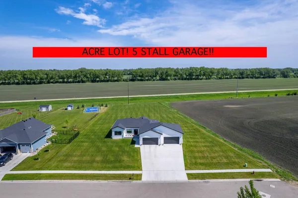 $709,000 | 1426 West Summerwood Trail, Dilworth, MN 56529