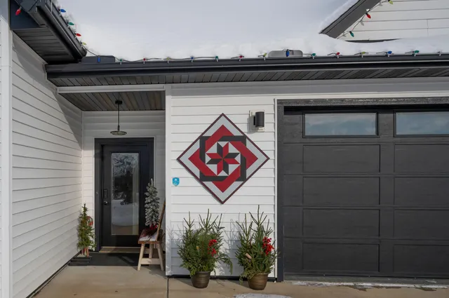 $560,500 | N8468 County Rd BB, Spring Valley, WI 54767