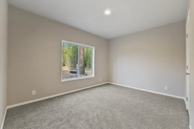 $465,000 | 3833 Meadowlark Way, Loon Lake, WA 99148