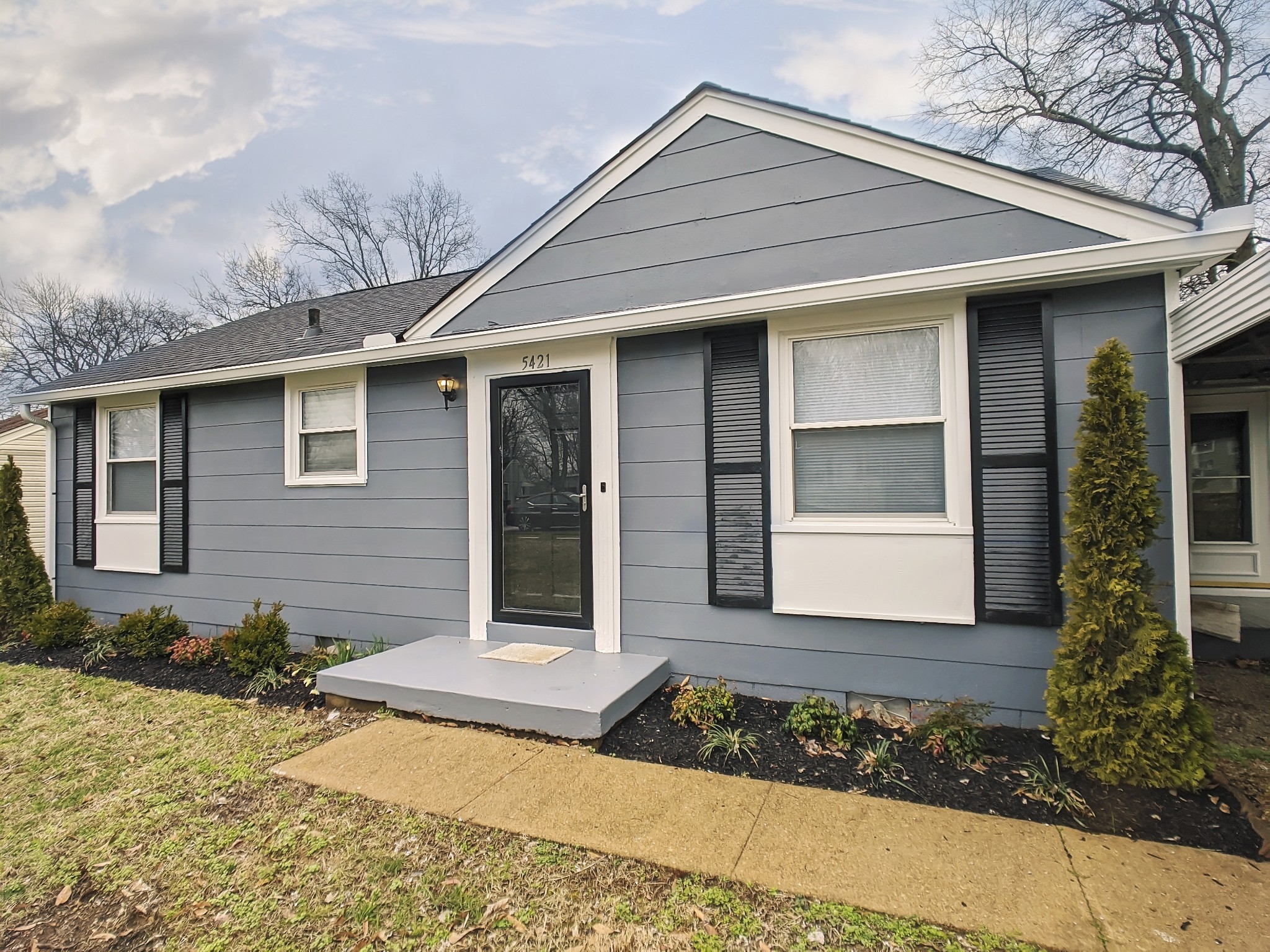 5421 Knob Road Nashville, TN 37209 - Photo 2 of 28 Gallery Image 2