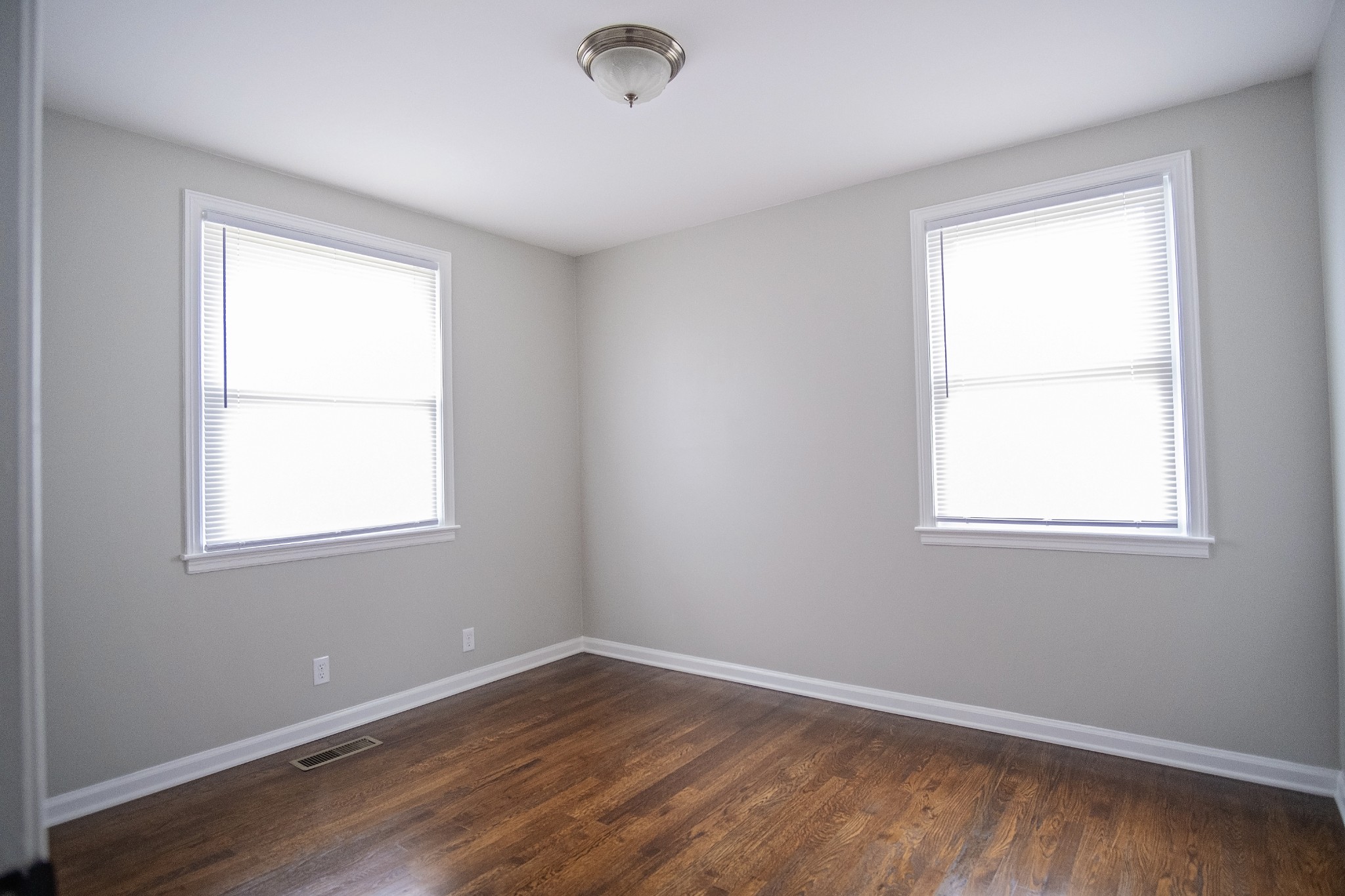5421 Knob Road Nashville, TN 37209 - Photo 15 of 28 Gallery Image 15