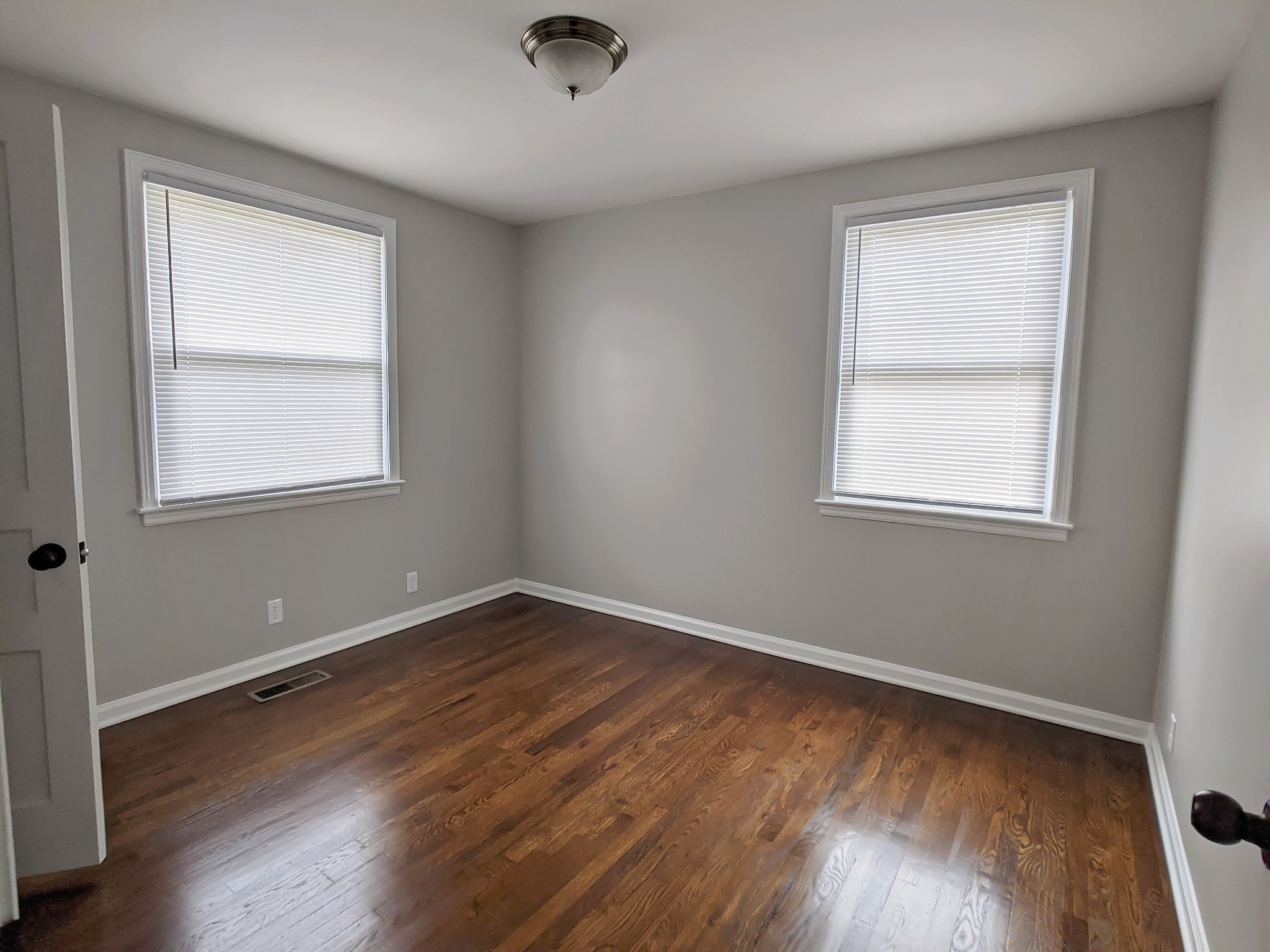 5421 Knob Road Nashville, TN 37209 - Photo 19 of 28 Gallery Image 19