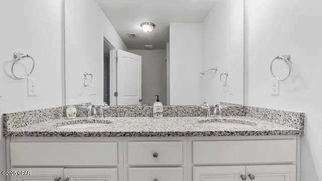 $2,050 | 7479 Shadow Lake Drive, Panama City Beach, FL 32407