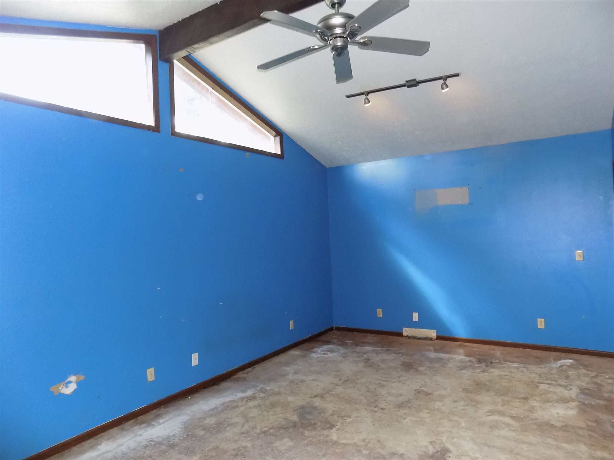 51164 State Rte 19 Elkhart, IN 46514 - Photo 16 of 31 Gallery Image 16