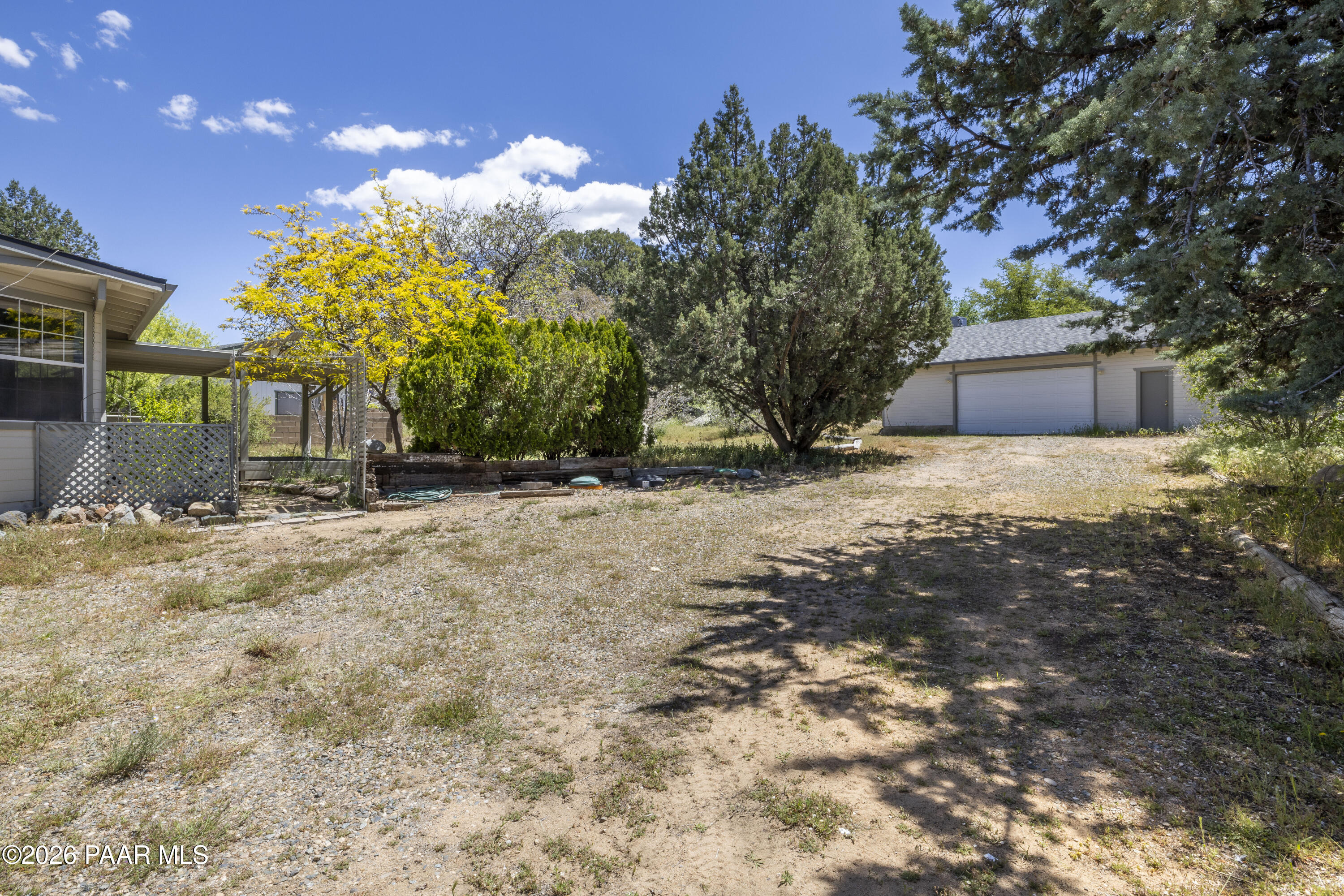 1891 Meadowridge Road Prescott, AZ 86305 - Photo 40 of 50 211-Backyard
