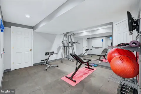 $689,900 | 112 Sweethollow Drive, Bear, DE 19701