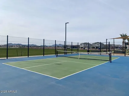 a view of a tennis court