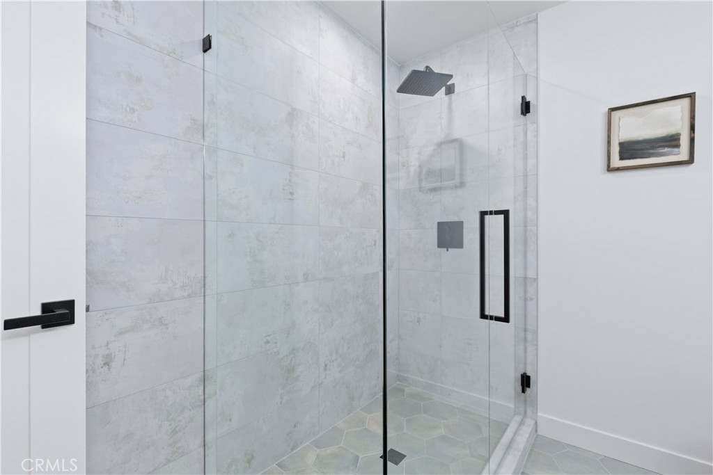 4150 Lobos Avenue Atascadero, CA 93422 - Photo 45 of 59 a bathroom with a shower