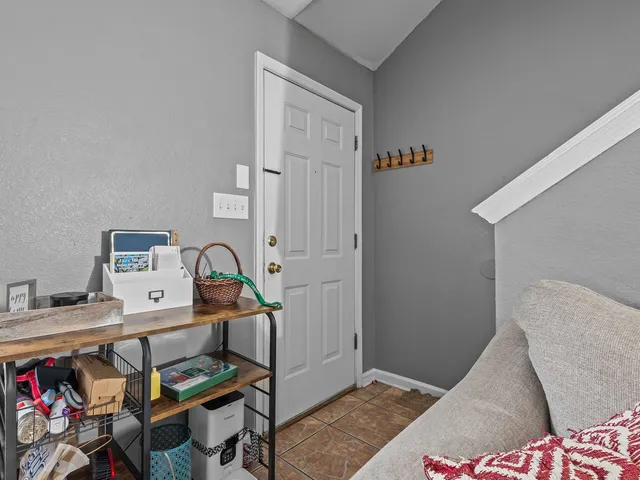 $160,000 | 2738 West Tharpe Street, Unit 304, Tallahassee, FL 32303