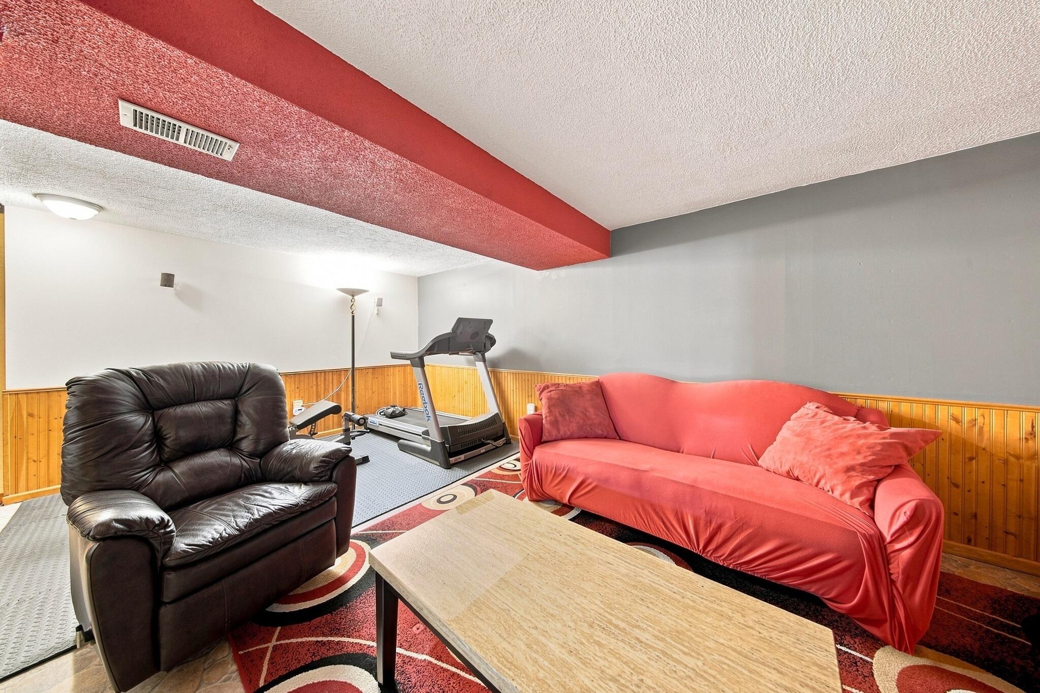 9901 Beloit Road Milwaukee, WI 53227 - Photo 25 of 42 25_Lower_Rec_Room