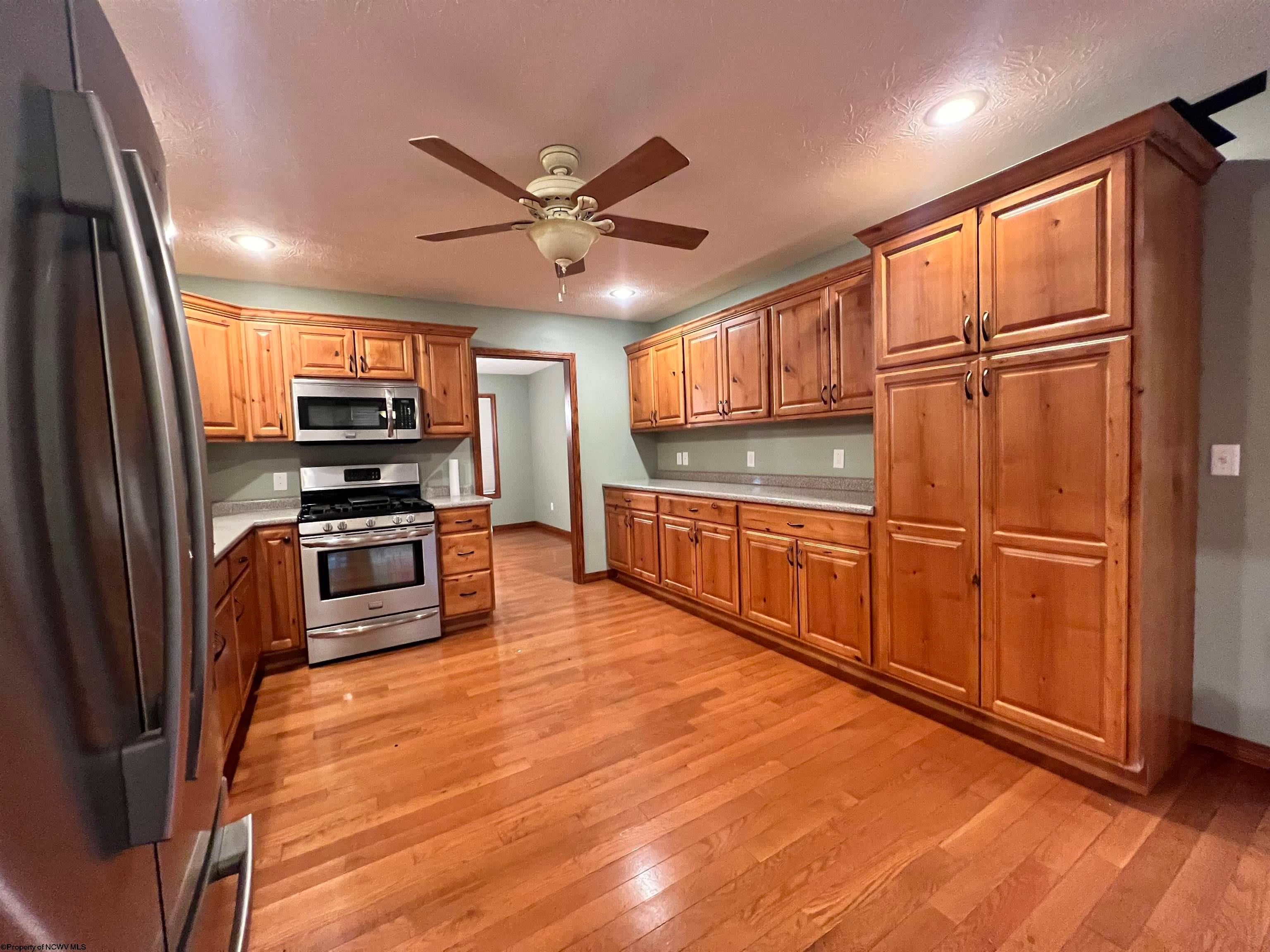 795 Kincheloe Road Jane Lew, WV 26378 - Photo 8 of 24 Gallery Image 8