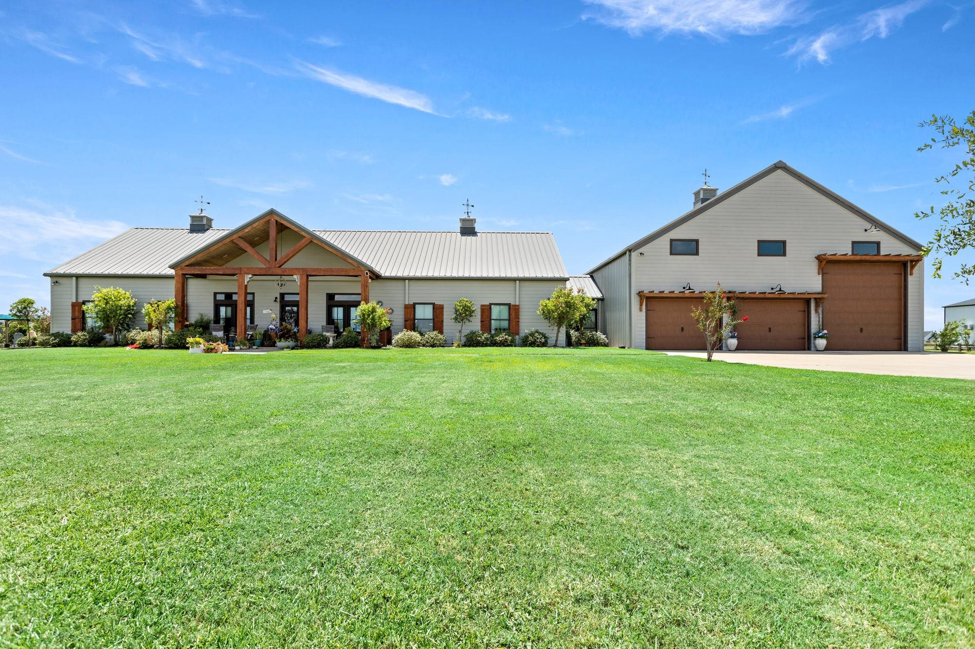 3890 South Pine Island Road Beaumont, TX 77713 - Photo 2 of 42