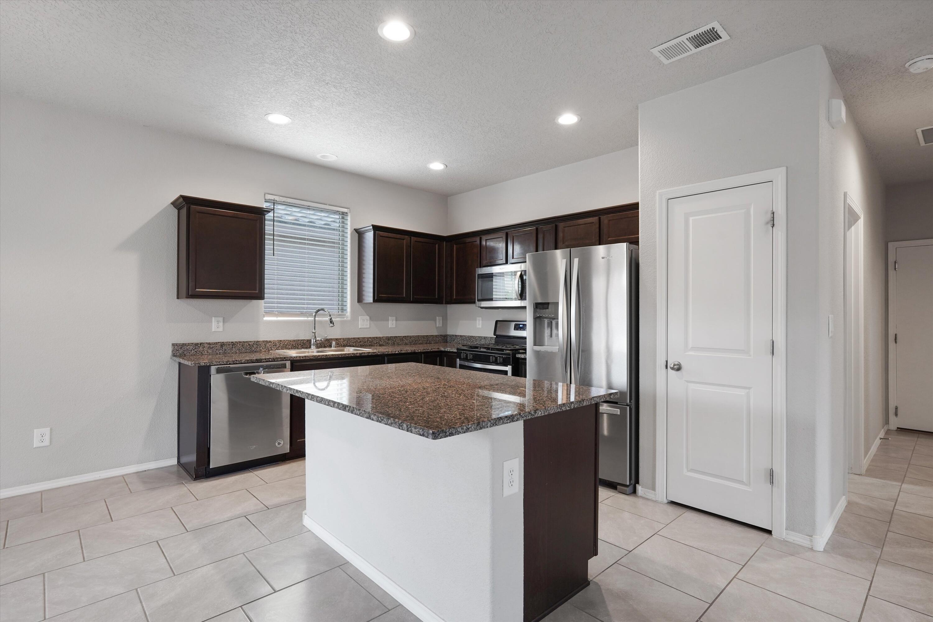 3250 Berkshire Road Northeast Rio Rancho, NM 87144 - Photo 9 of 37 Gallery Image 9