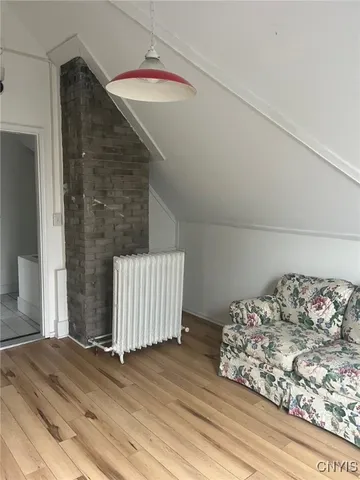 $2,080 | 1108 Madison Street, Unit 2, Syracuse, NY 13210