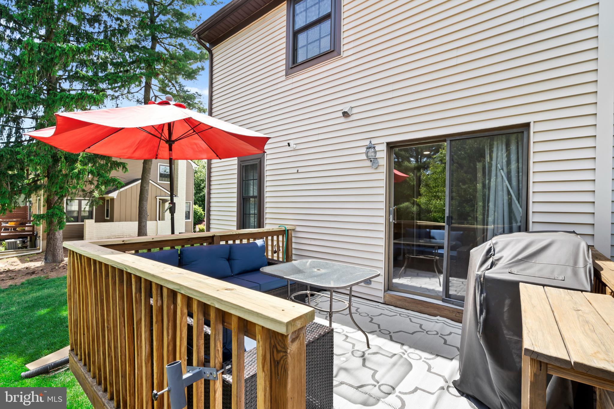 110 Rutledge Court North Wales, PA 19454 - Photo 28 of 35 a view of outdoor kitchen and patio