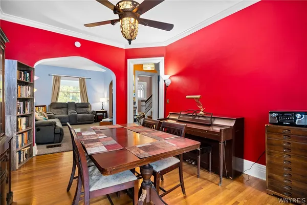 $279,900 | 393 Baynes Street, Buffalo, NY 14213