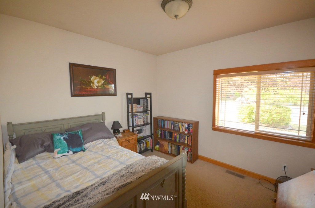 2521 Thornton Road Ferndale, WA 98248 - Photo 16 of 22 Gallery Image 16