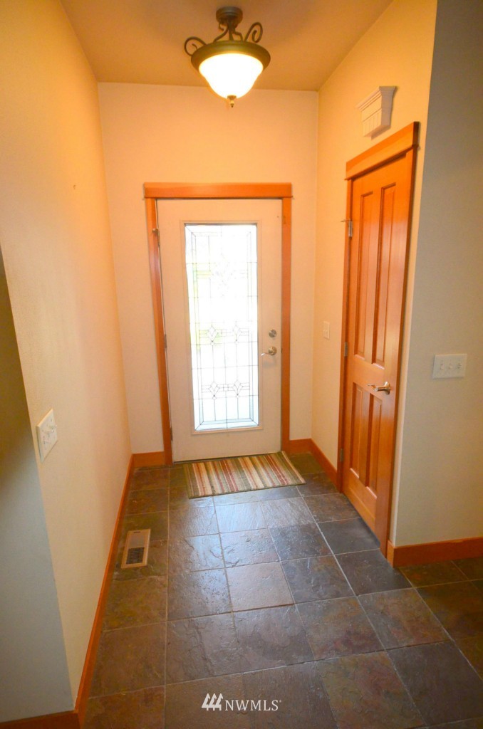 2521 Thornton Road Ferndale, WA 98248 - Photo 17 of 22 Gallery Image 17
