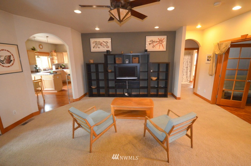 2521 Thornton Road Ferndale, WA 98248 - Photo 7 of 22 Gallery Image 7
