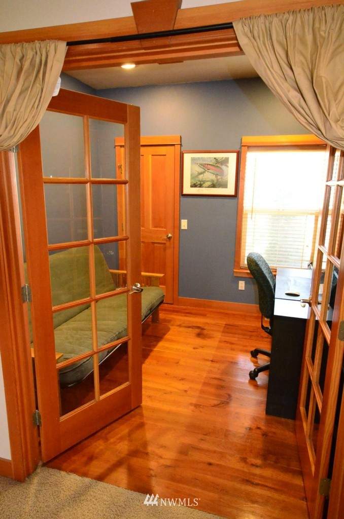 2521 Thornton Road Ferndale, WA 98248 - Photo 10 of 22 Gallery Image 10