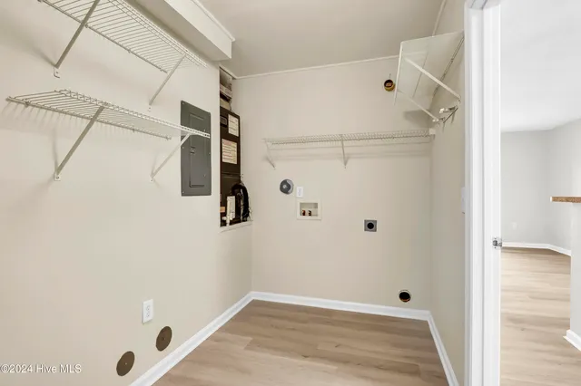 $1,600 | 4101 Breezewood Drive, Unit 101, Wilmington, NC 28412