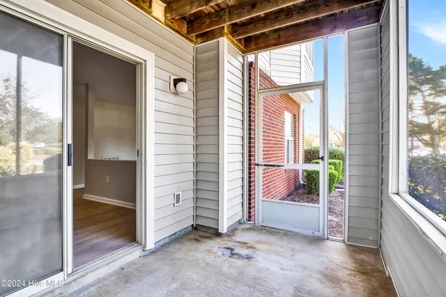 $1,600 | 4101 Breezewood Drive, Unit 101, Wilmington, NC 28412