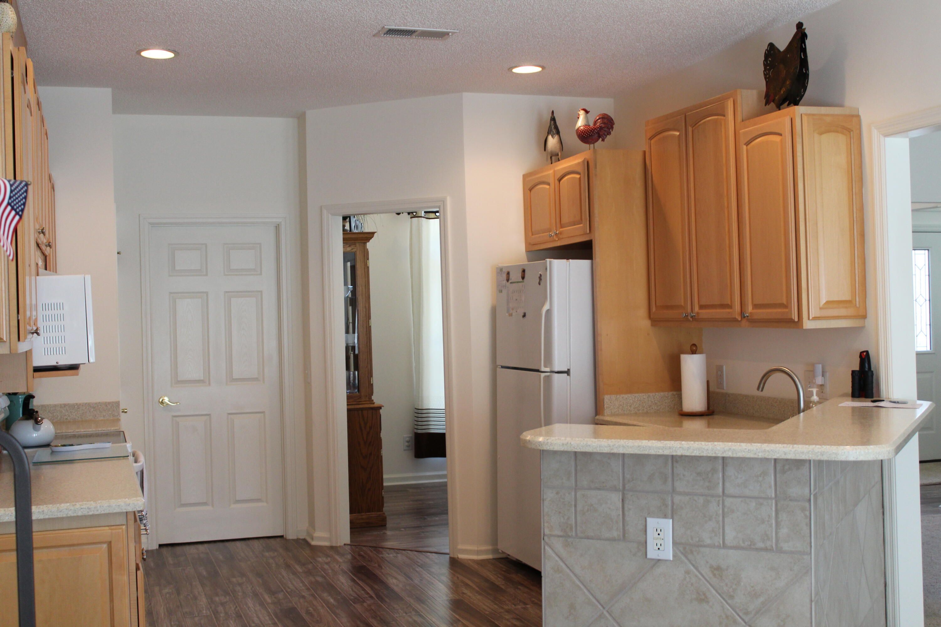 215 Cooper Drive Santee, SC 29142 - Photo 7 of 42 IMG_0170