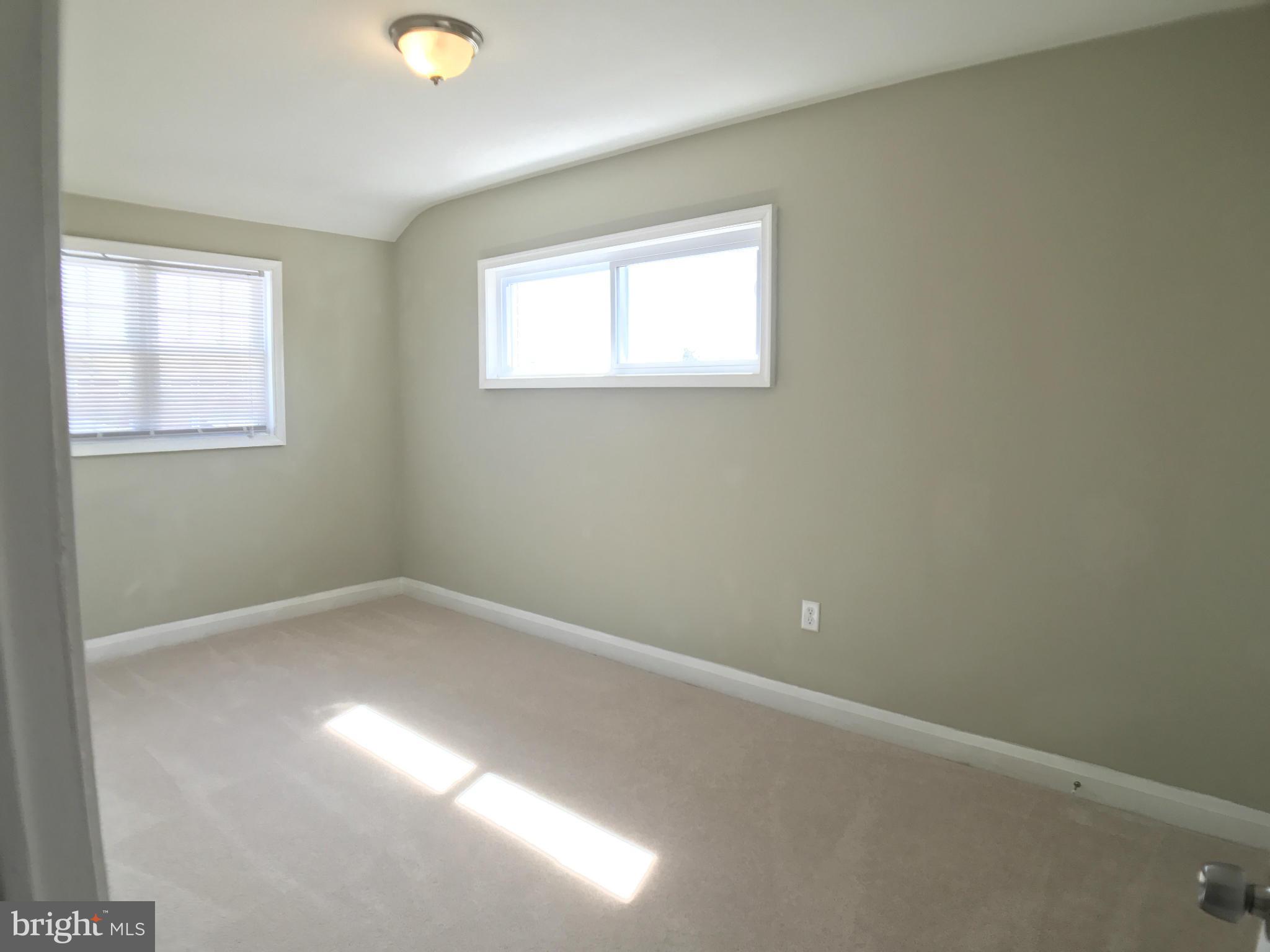 1912 Inverton Road Baltimore, MD 21222 - Photo 8 of 22 Bedroom