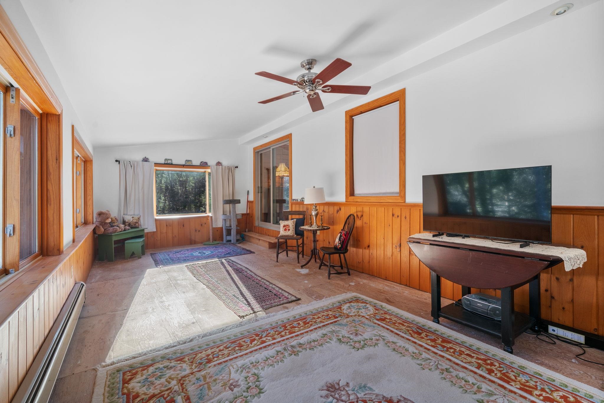 535 Beard Road Hillsborough, NH 03244 - Photo 25 of 60