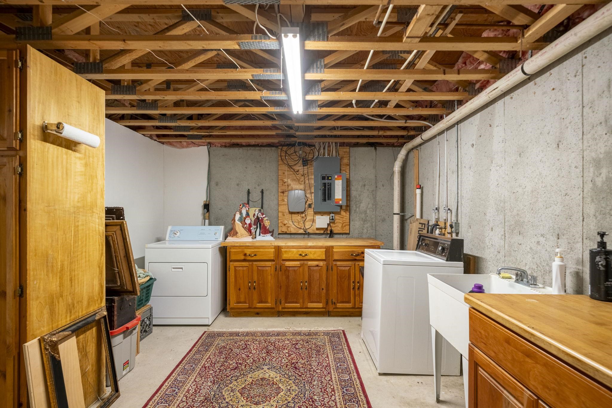 535 Beard Road Hillsborough, NH 03244 - Photo 41 of 60