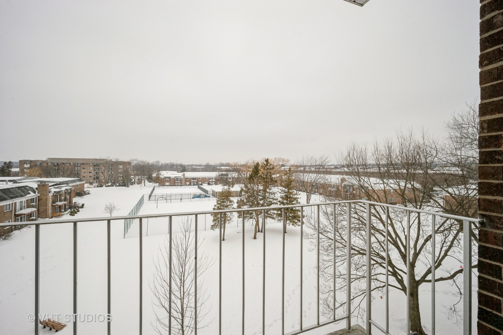 10373 Dearlove Road, Unit 4E Glenview, IL 60025 - Photo 11 of 15