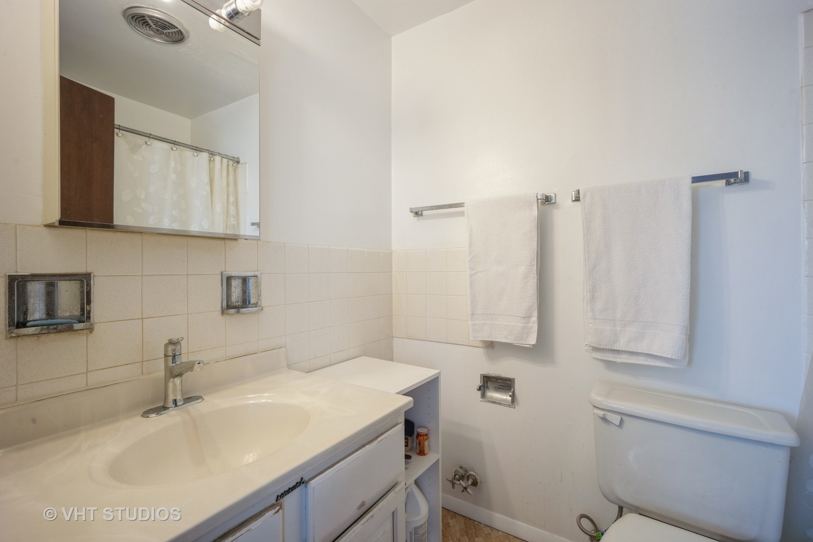 10373 Dearlove Road, Unit 4E Glenview, IL 60025 - Photo 9 of 15