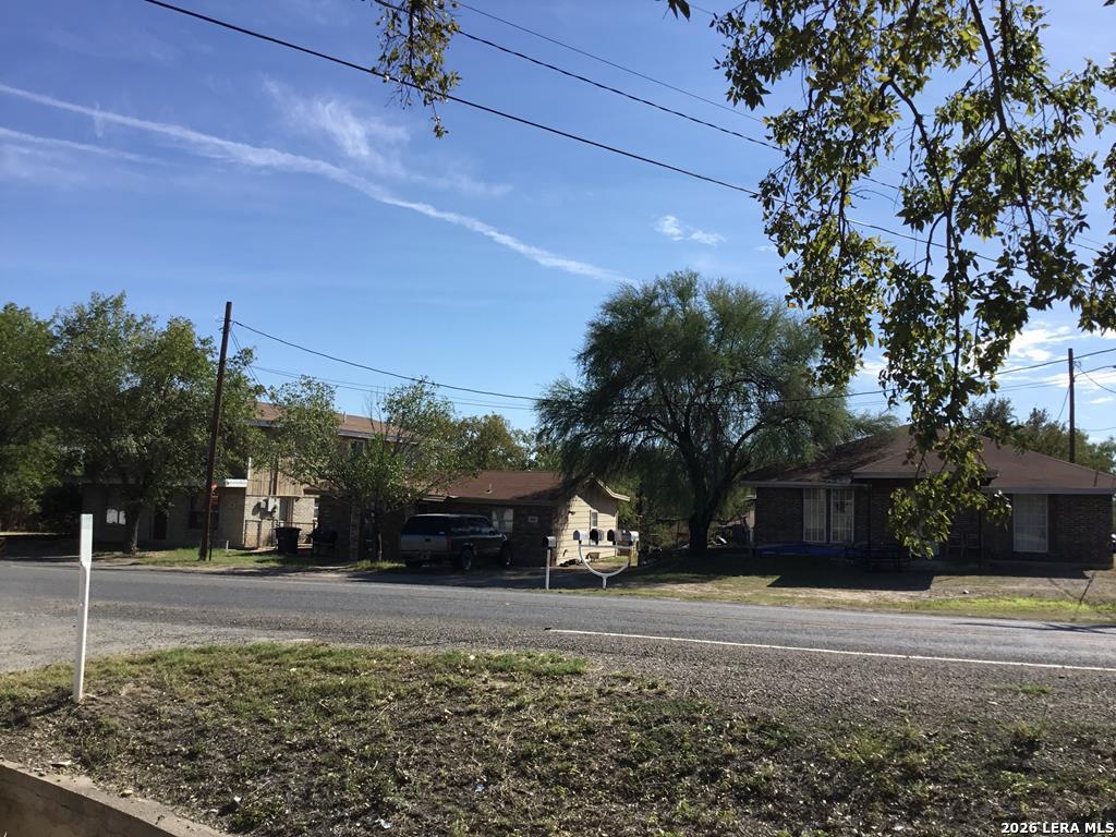 878 Hopedale Road Eagle Pass, TX 78852 - Photo 10 of 13