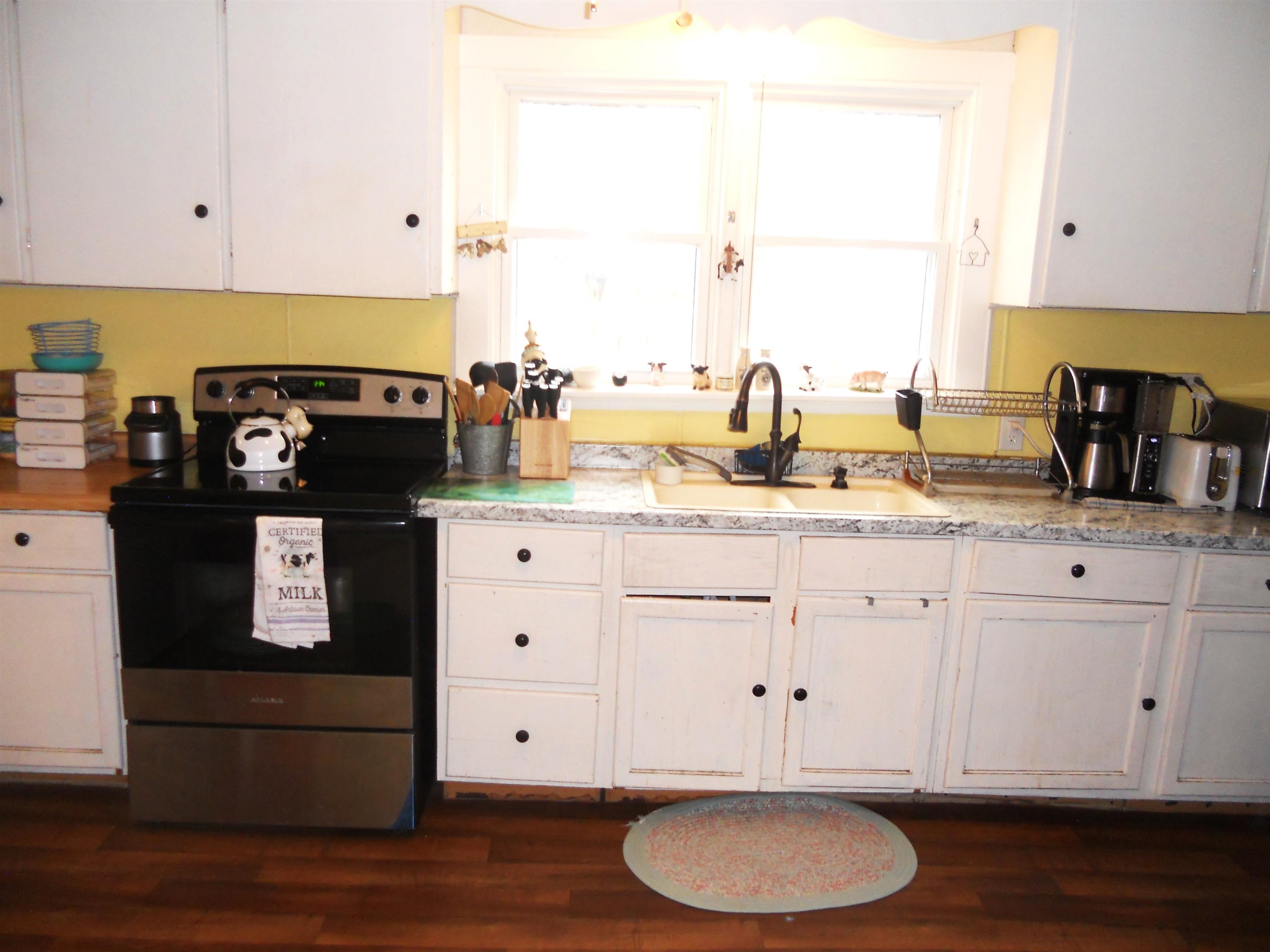 N6758 County Rd H Camp Douglas, WI 54618 - Photo 6 of 28