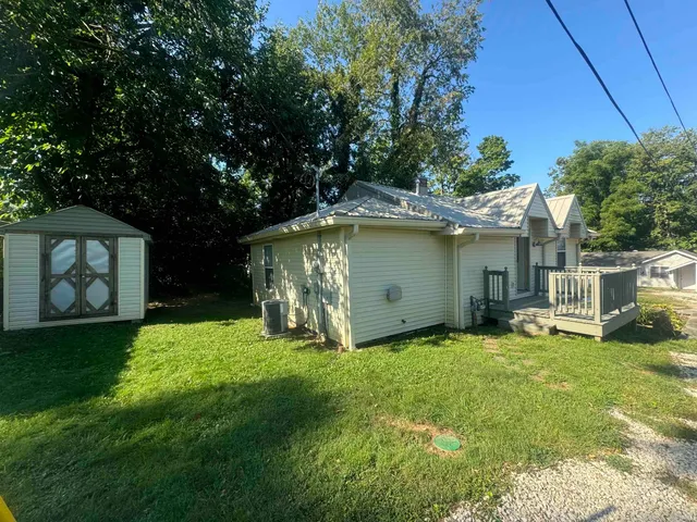 $2,850 | 1200 North Washington Street, Bloomington, IN 47408