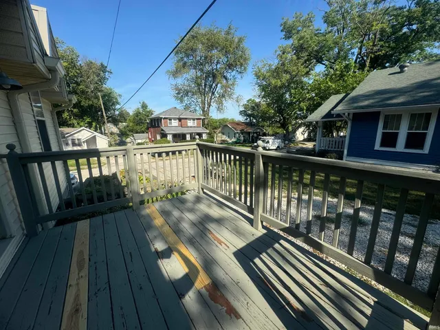 $2,850 | 1200 North Washington Street, Bloomington, IN 47408