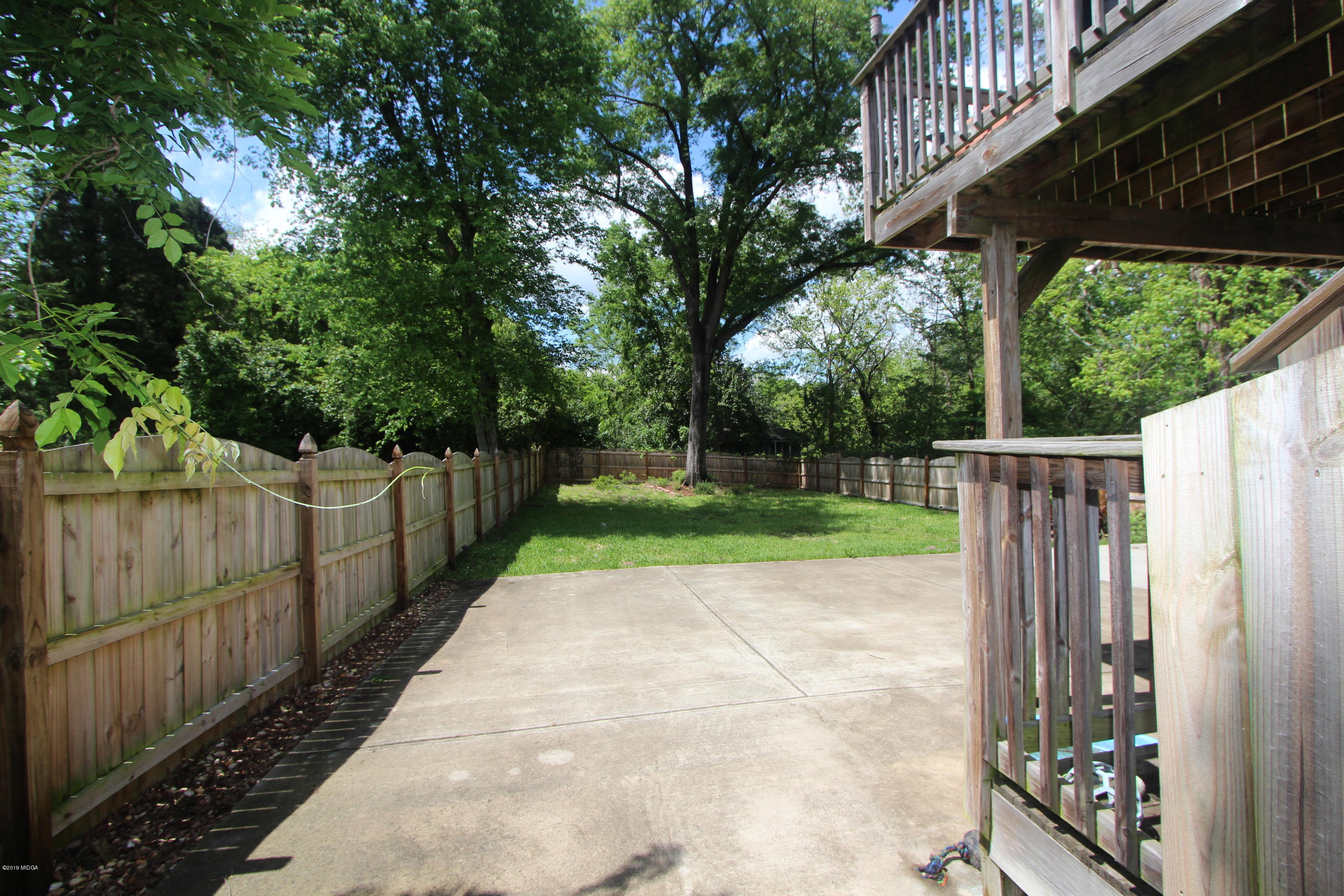 1031 Adams Street Macon, GA 31201 - Photo 20 of 37 20-Pkgpad_deck