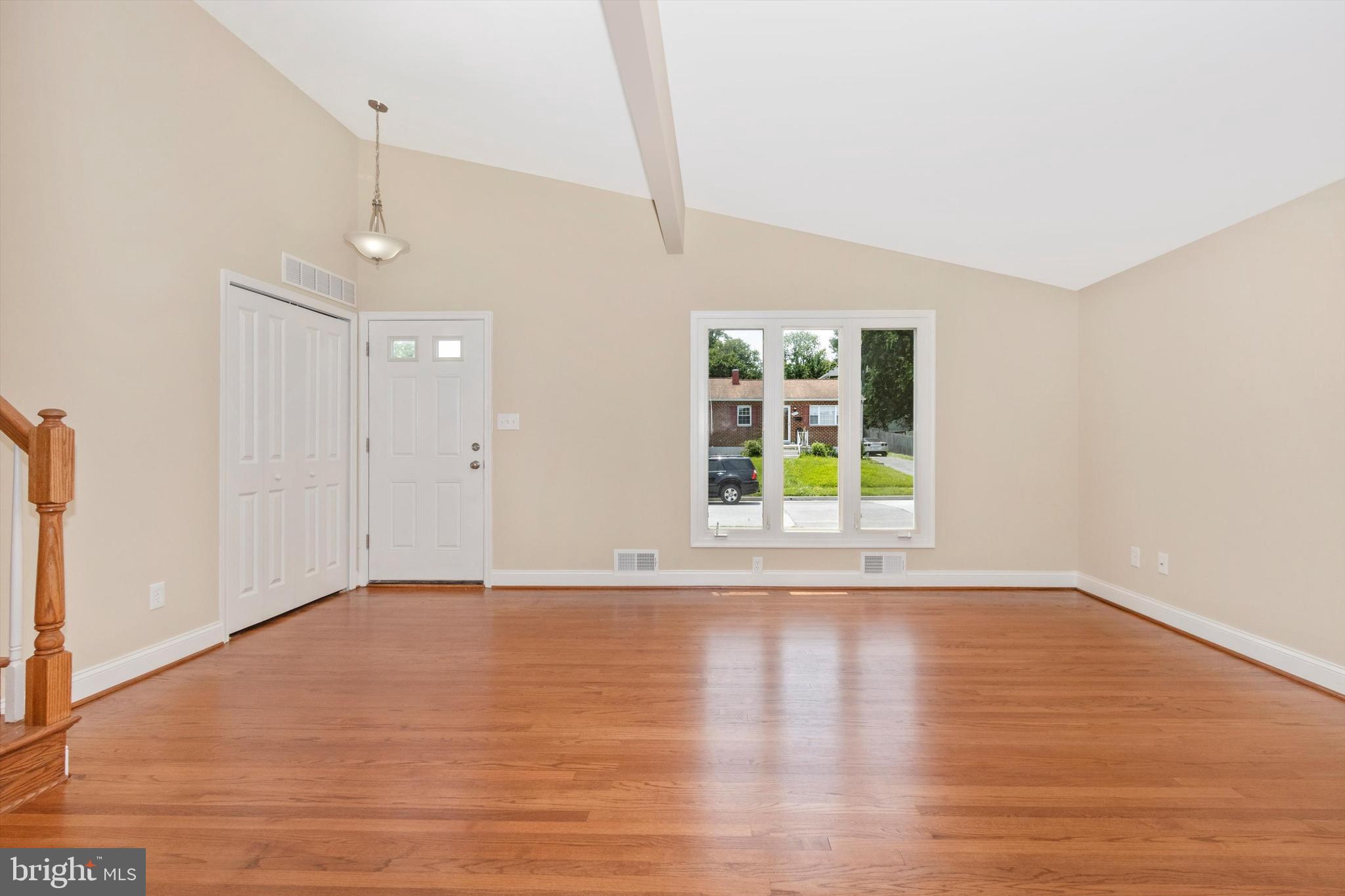 3210 Southgreen Road Windsor Mill, MD 21244 - Photo 3 of 33 Living Room