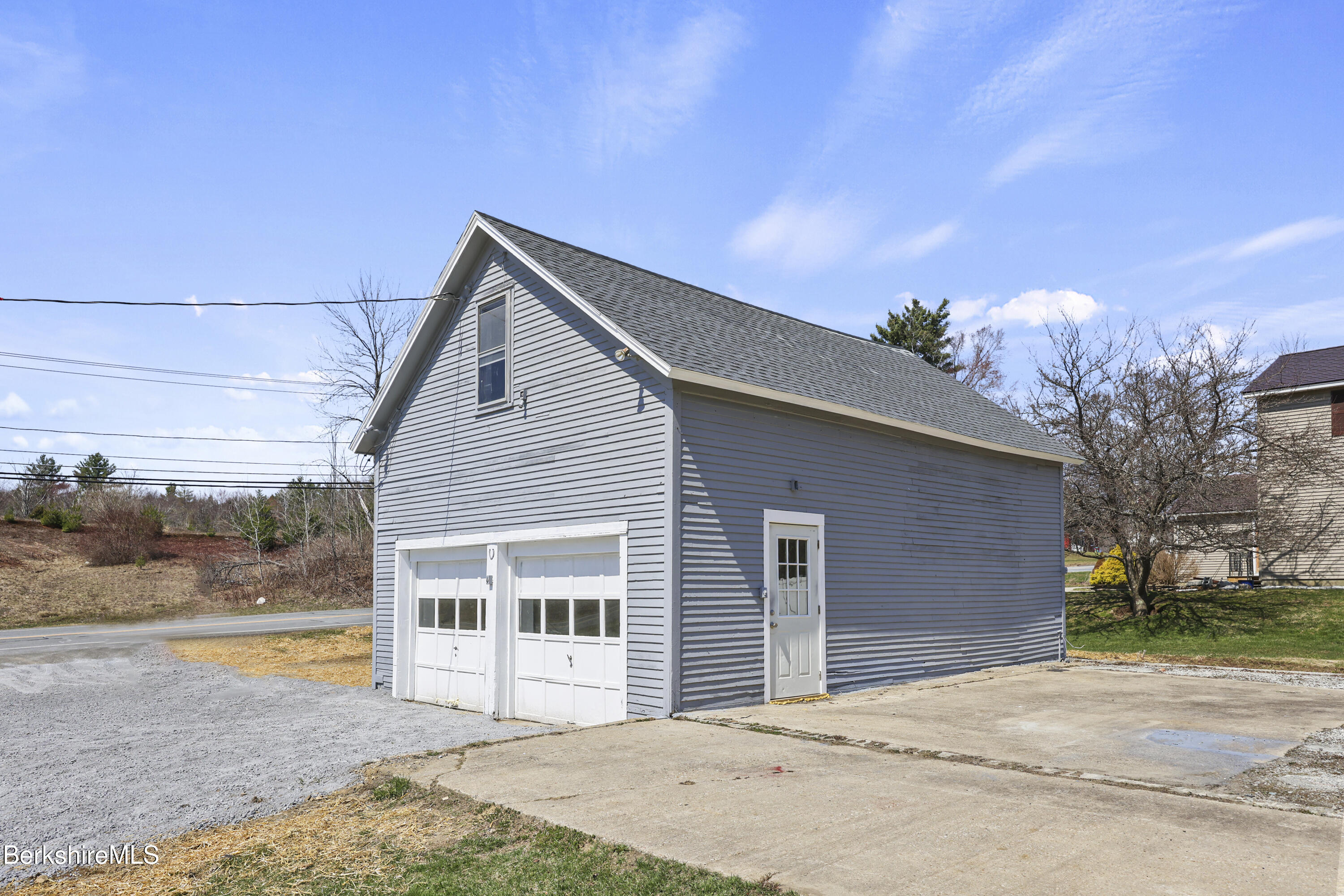 738 River Road Clarksburg, MA 01247 - Photo 7 of 63 Garage