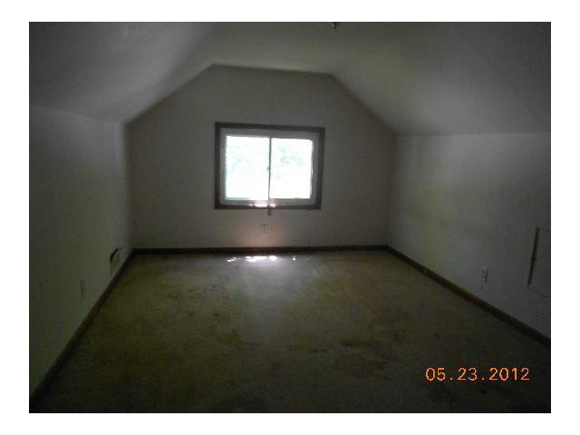 2462 Howey Road Columbus, OH 43211 - Photo 8 of 9