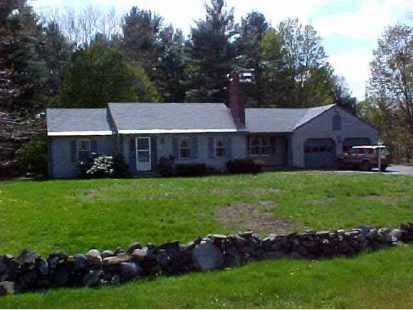 20 Exeter Road Hampton Falls, NH 03844 - Photo 1 of 1