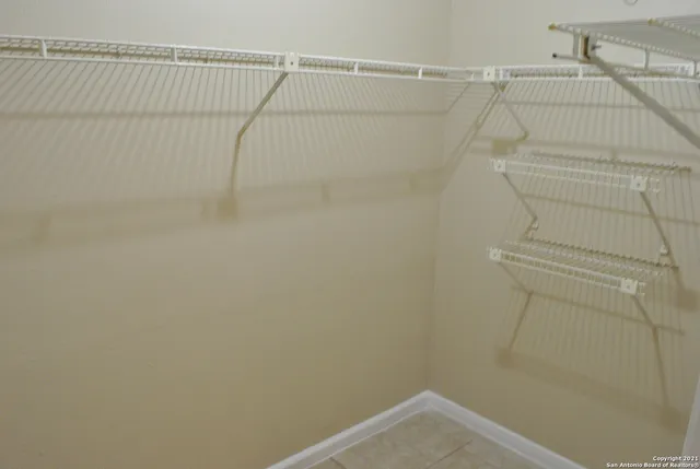 $900 | 7528 Windsor Oaks, San Antonio, TX 78239